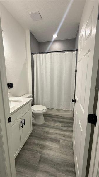 Furnished interior view inside a new home in , Ocala (Image 12).