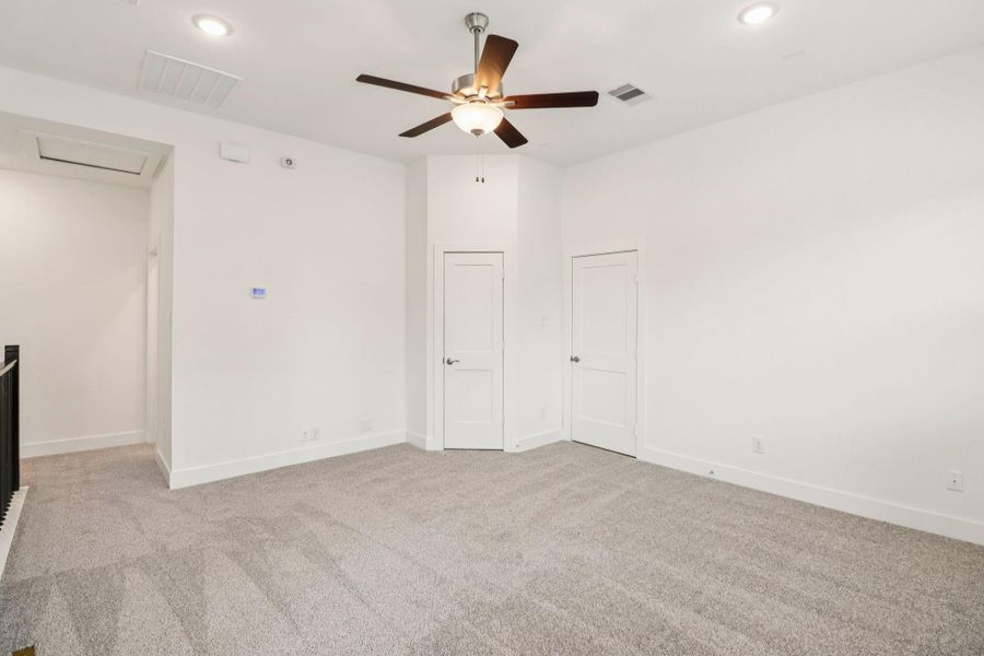 Spacious, unfurnished interior of a new home in Kresston, Montgomery (Image 27).