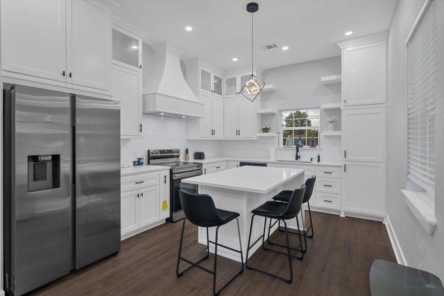 Furnished interior view inside a new home in , Cleveland (Image 35). Furnished interior view inside a new home in , Cleveland (Image 35).