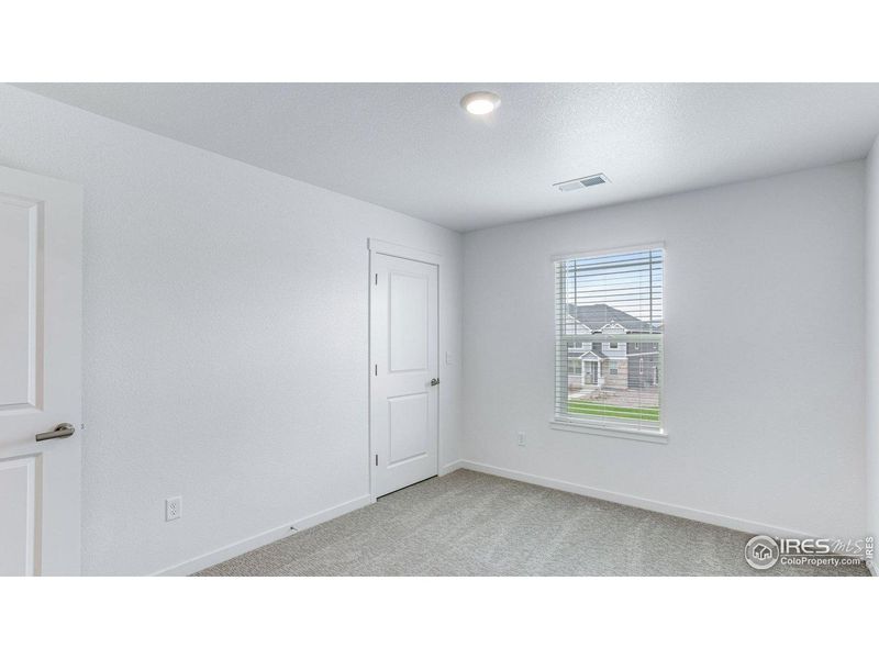 Spacious, unfurnished interior of a new home in Hansen Farm, Fort Collins (Image 39).