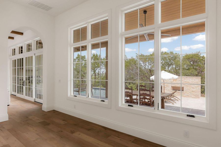 Spacious, unfurnished interior of a new home in , Austin (Image 20).