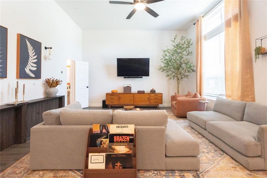 Furnished interior view inside a new home in , Irving (Image 18).
