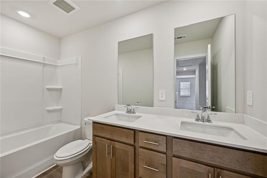 Furnished interior view inside a new home in Creekside at Oxford Park, Fairburn (Image 14).