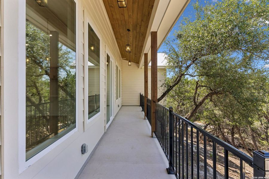 Exterior details and patio area of a home in , Canyon Lake (Image 21).