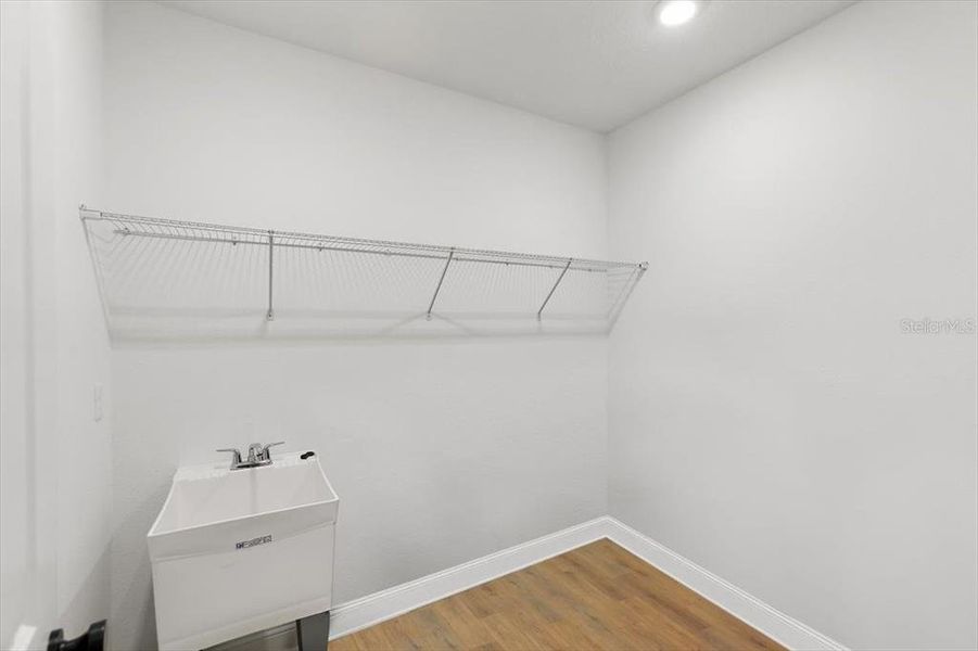 Spacious, unfurnished interior of a new home in , Palm Coast (Image 17).