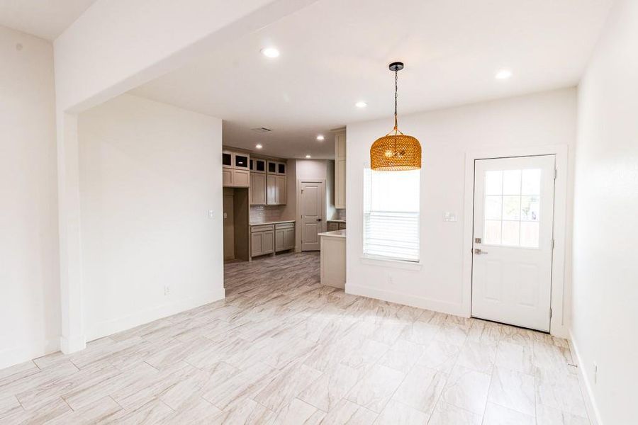 Spacious, unfurnished interior of a new home in , Godley (Image 17).