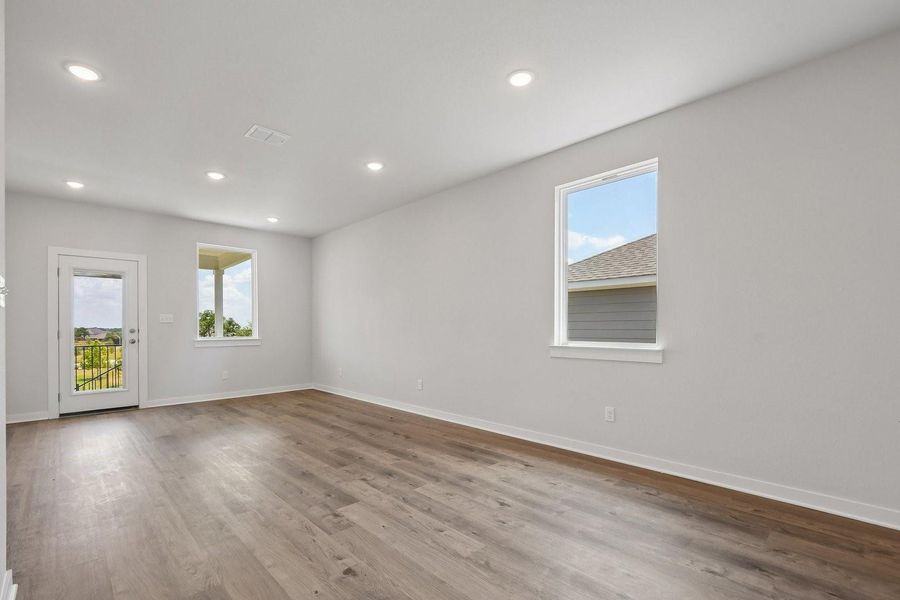 Spacious, unfurnished interior of a new home in Jennings Place, Georgetown (Image 24).