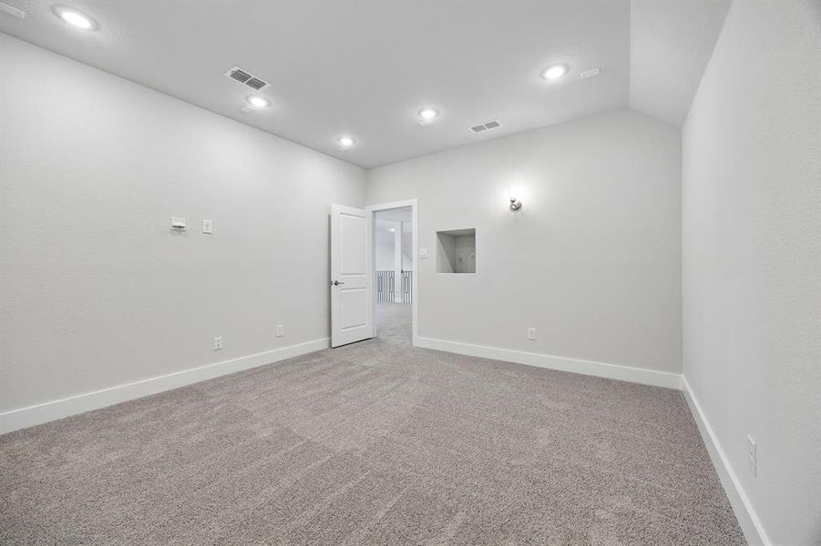 Spacious, unfurnished interior of a new home in , McKinney (Image 27).