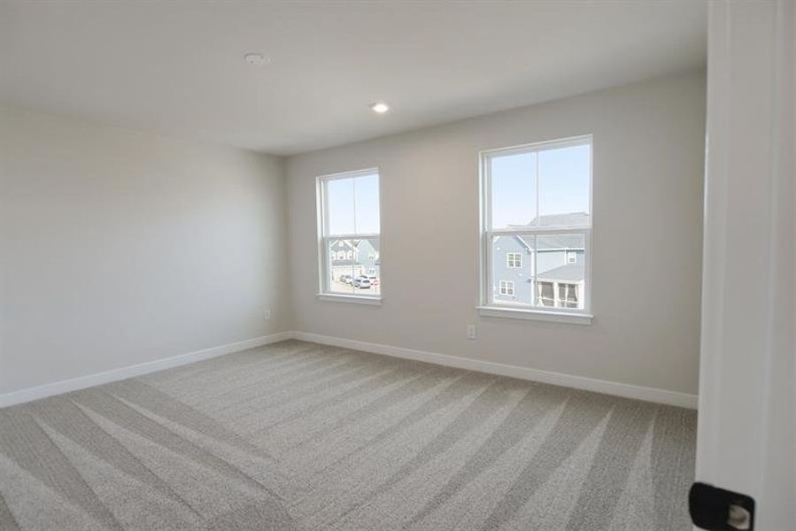 Spacious, unfurnished interior of a new home in Berkeley, Spartanburg (Image 17).
