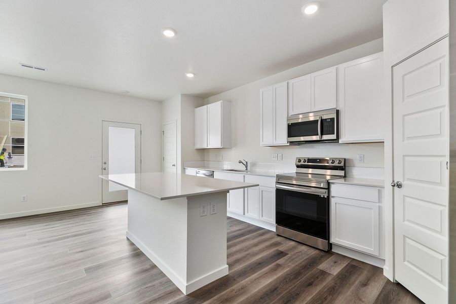 812 - Silvercliff Townhome Kitchen