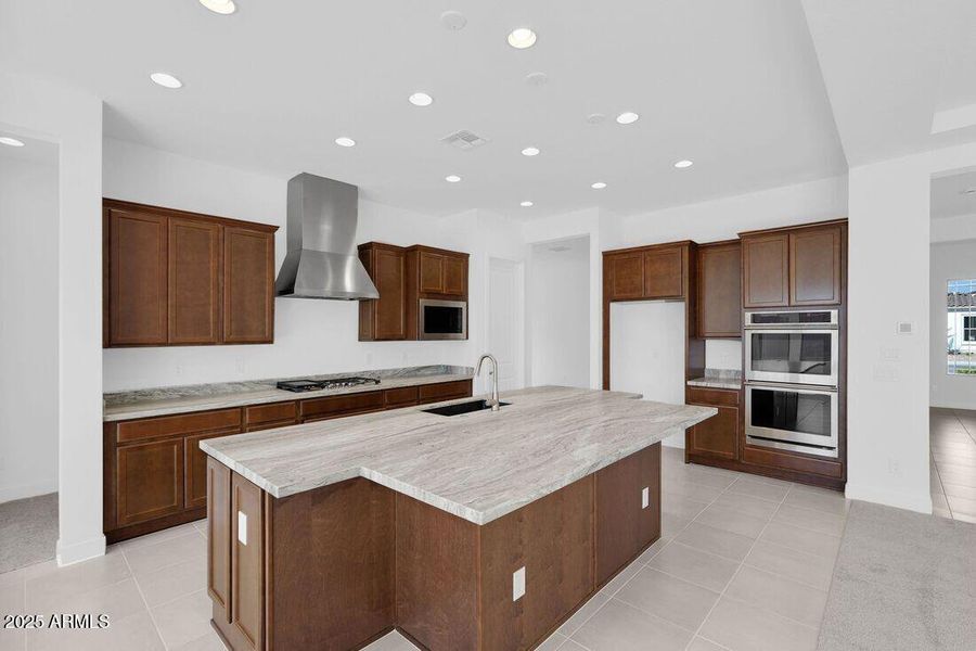 7639 W Remuda Drive ~ Ready Now!