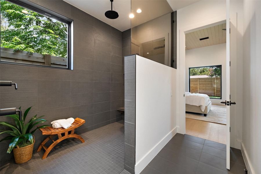 Furnished interior view inside a new home in , Austin (Image 9).