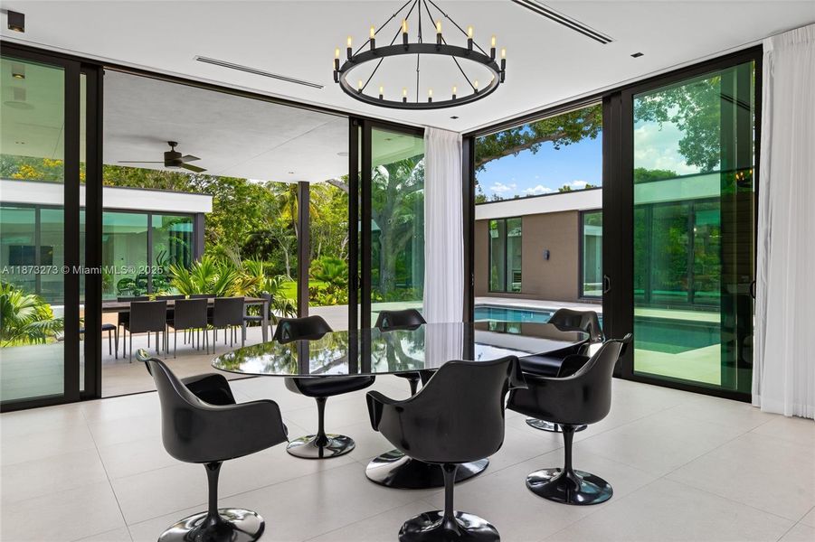 Furnished interior view inside a new home in , Pinecrest (Image 11).