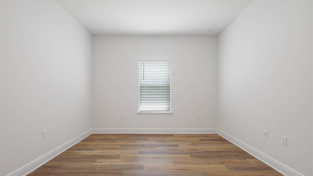 Representative unfurnished interior of a home built from the Rhett by D.R. Horton in Caballeros Estates At Hombre, Panama City Beach (Image 30).