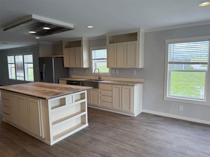 Furnished interior view inside a new home in , Joshua (Image 5).