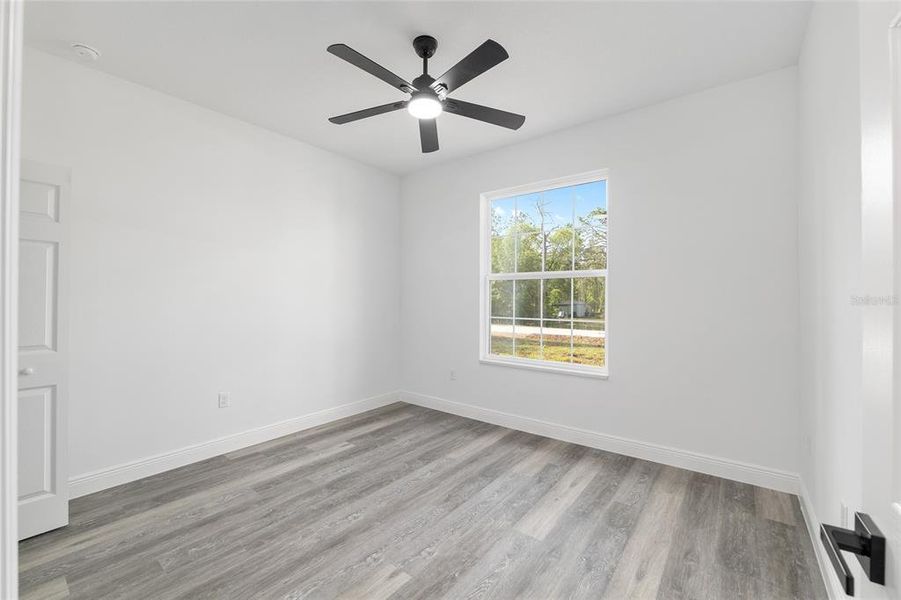 Spacious, unfurnished interior of a new home in , Dunnellon (Image 56).