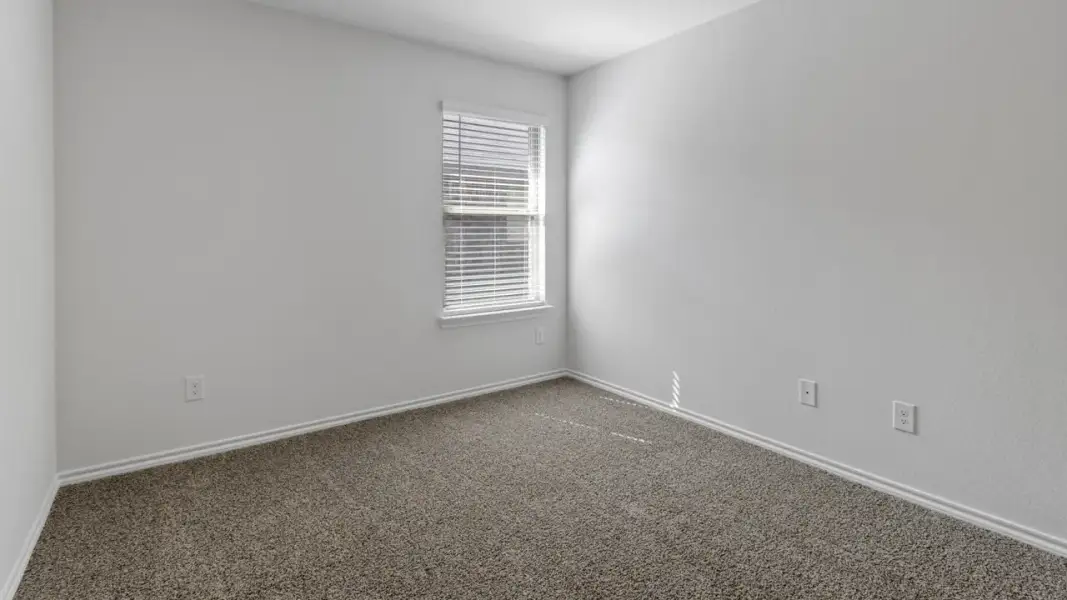 Spacious, unfurnished interior of a new home in Wildwood, Royse City (Image 17).