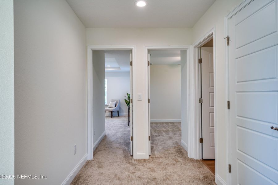 Spacious, unfurnished interior of a new home in , Jacksonville (Image 21).