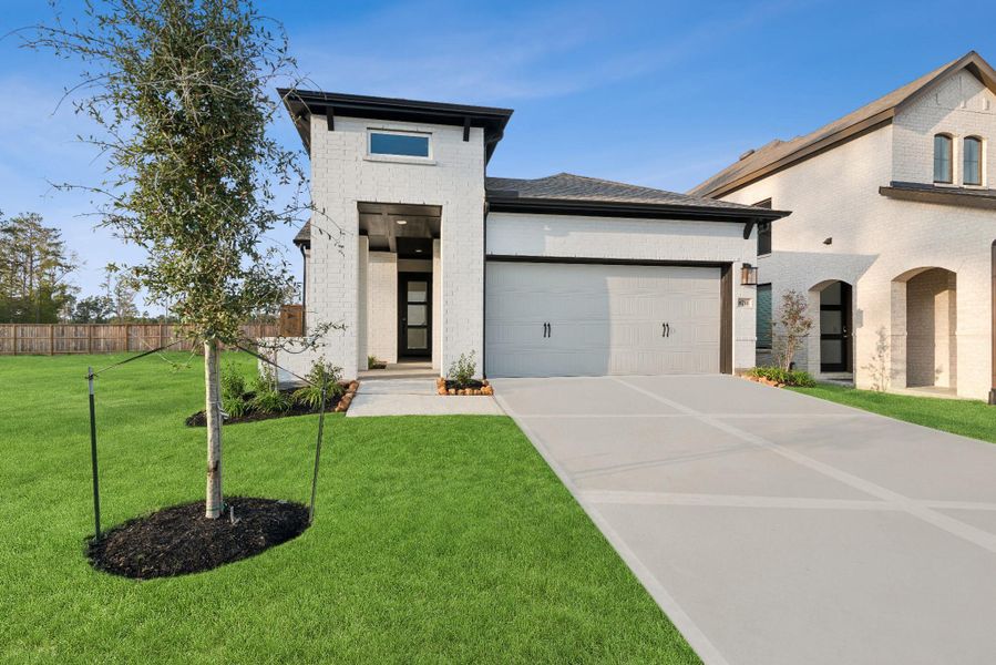 Welcome to the Galveston by David Weekley Homes. Move-In-Ready Now!
