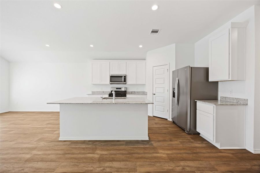 Furnished interior view inside a new home in Tamarron, Fulshear (Image 6).