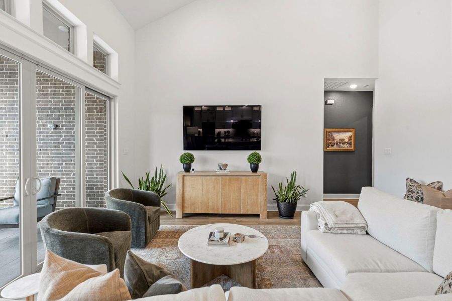 Furnished interior view inside a new home in , Conroe (Image 17).