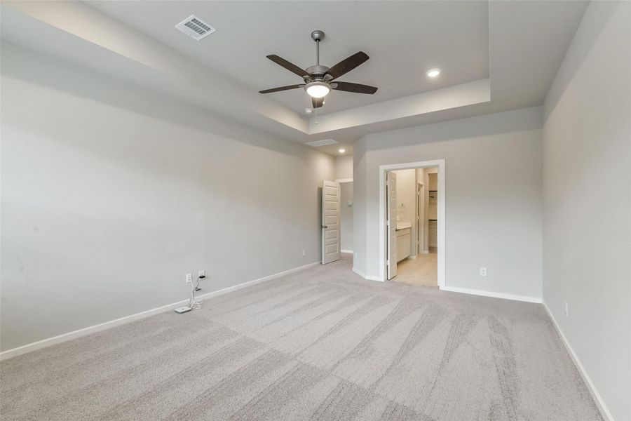 Spacious, unfurnished interior of a new home in Summer Place 35', Montgomery (Image 27). Spacious, unfurnished interior of a new home in Summer Place 35', Montgomery (Image 27).