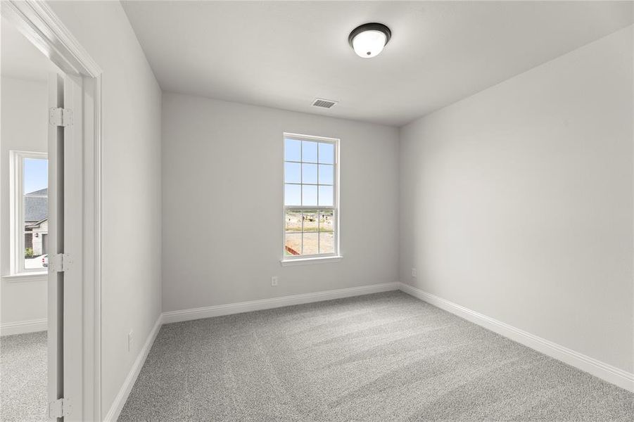 23. 317 Bay Laurel - 4TH Bath