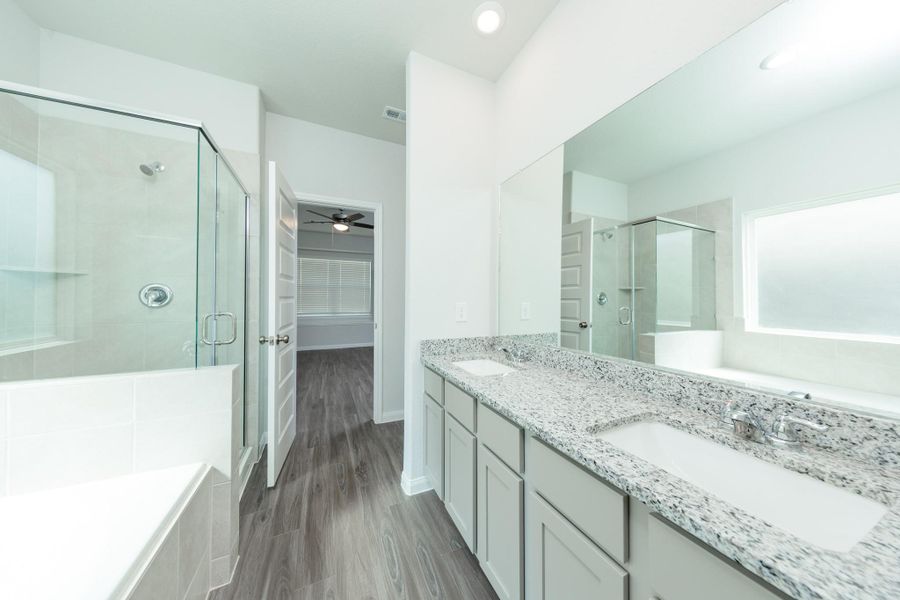 Furnished interior view inside a new home in River's Edge, Conroe (Image 5).