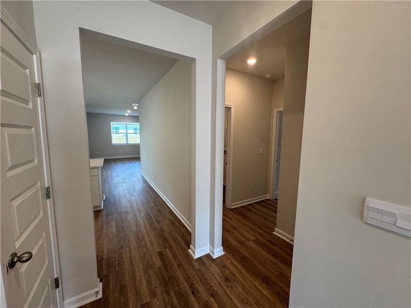 Spacious, unfurnished interior of a new home in Oakchase at Hampton, Hampton (Image 31).