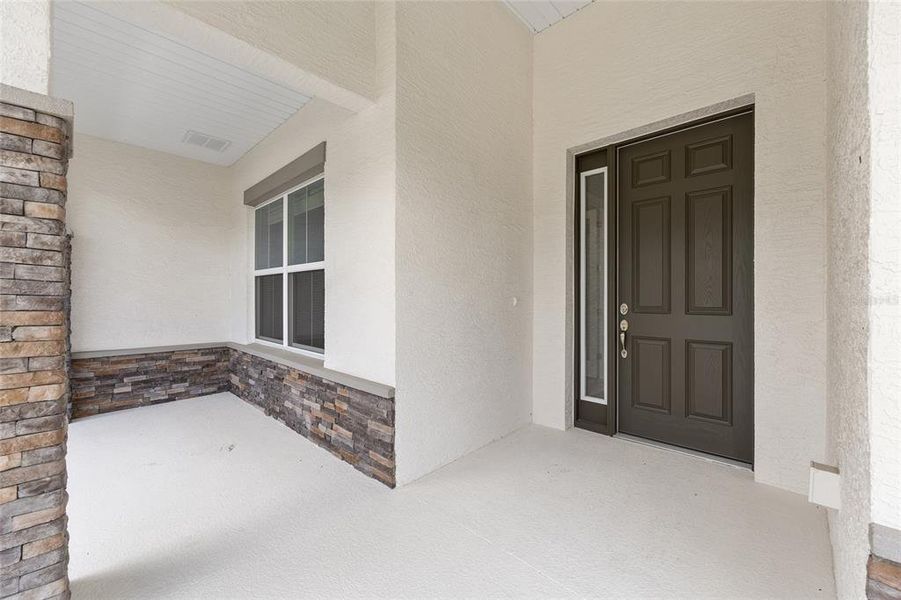 Exterior details and patio area of a home in , Ocala (Image 3). Exterior details and patio area of a home in , Ocala (Image 3).