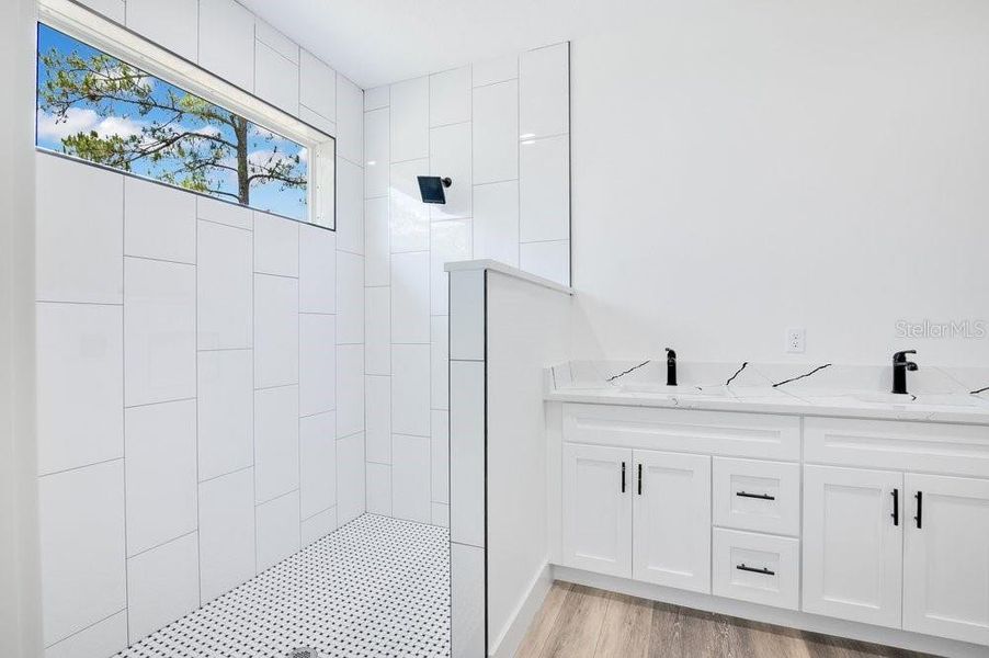 Furnished interior view inside a new home in , Eustis (Image 12).