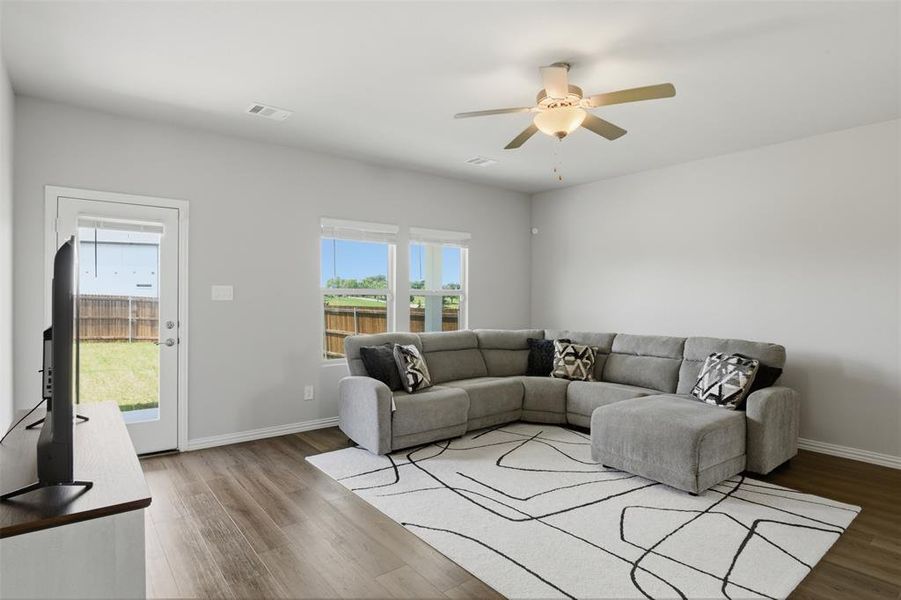 Furnished interior view inside a new home in Briarwood Hills - Highland Series, Forney (Image 10). Furnished interior view inside a new home in Briarwood Hills - Highland Series, Forney (Image 10).