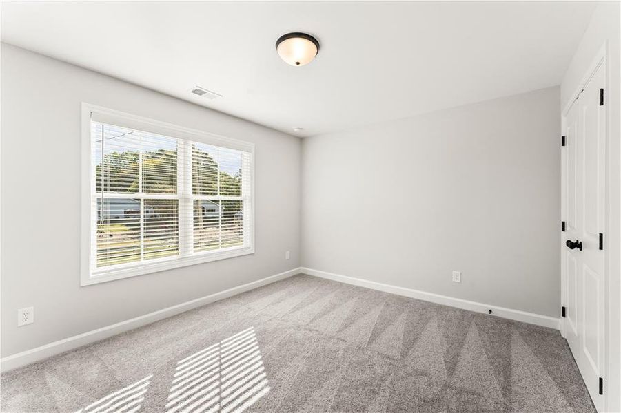 Spacious, unfurnished interior of a new home in East Park Village, Kennesaw (Image 23). Spacious, unfurnished interior of a new home in East Park Village, Kennesaw (Image 23).
