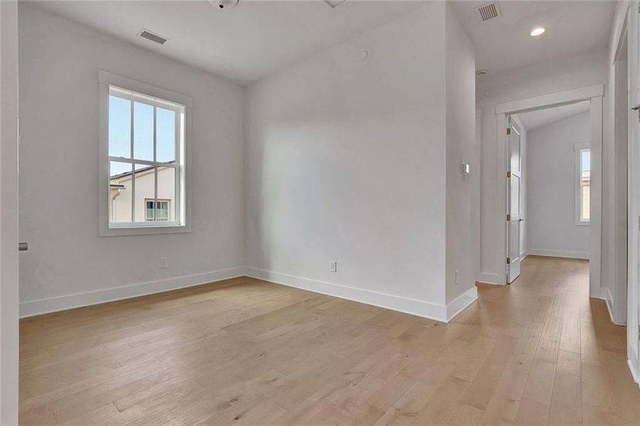 Spacious, unfurnished interior of a new home in , Fayetteville (Image 45).