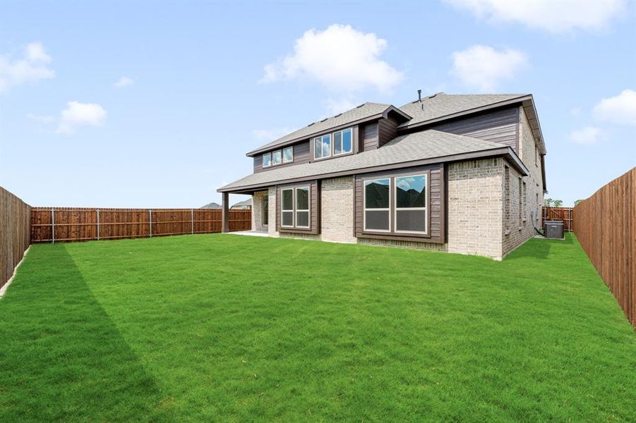 Image 36 of a home in The Oaks. Image 36 of a home in The Oaks.