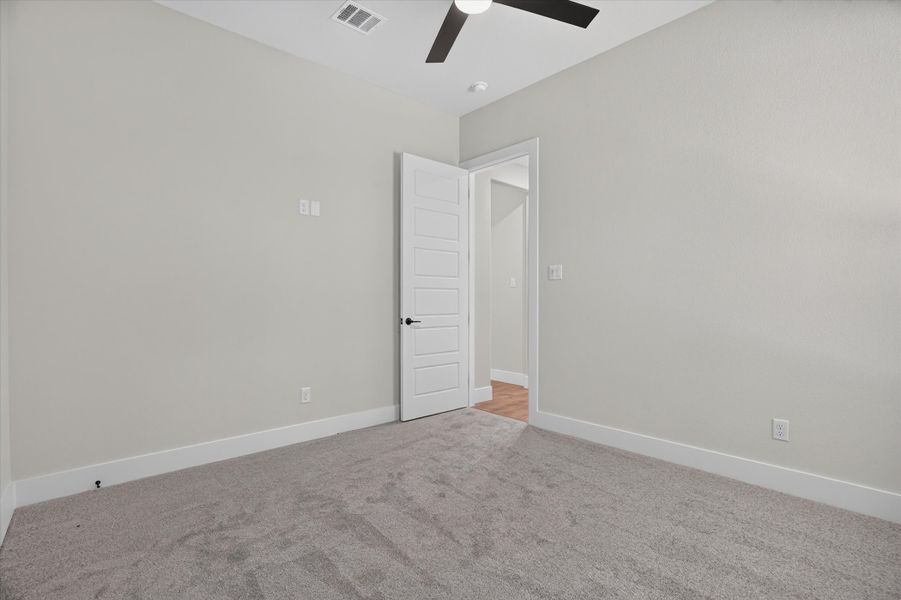 Spacious, unfurnished interior of a new home in Cartwright Ranch, Weatherford (Image 39). Spacious, unfurnished interior of a new home in Cartwright Ranch, Weatherford (Image 39).