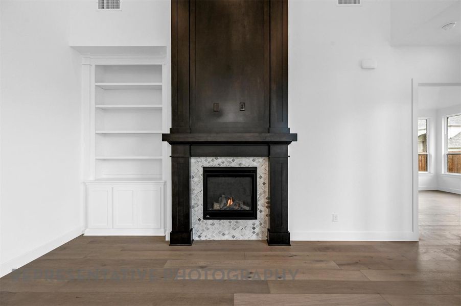 Image 21 of a home in Elyson: 80ft. lots.