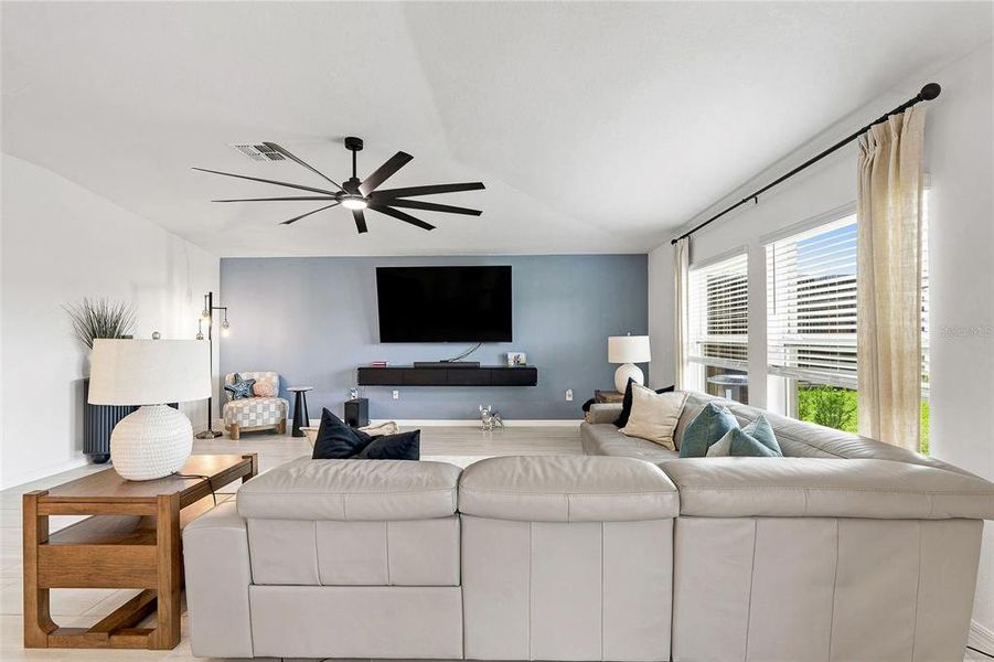 Furnished interior view inside a new home in Balm Grove, Wimauma (Image 37).