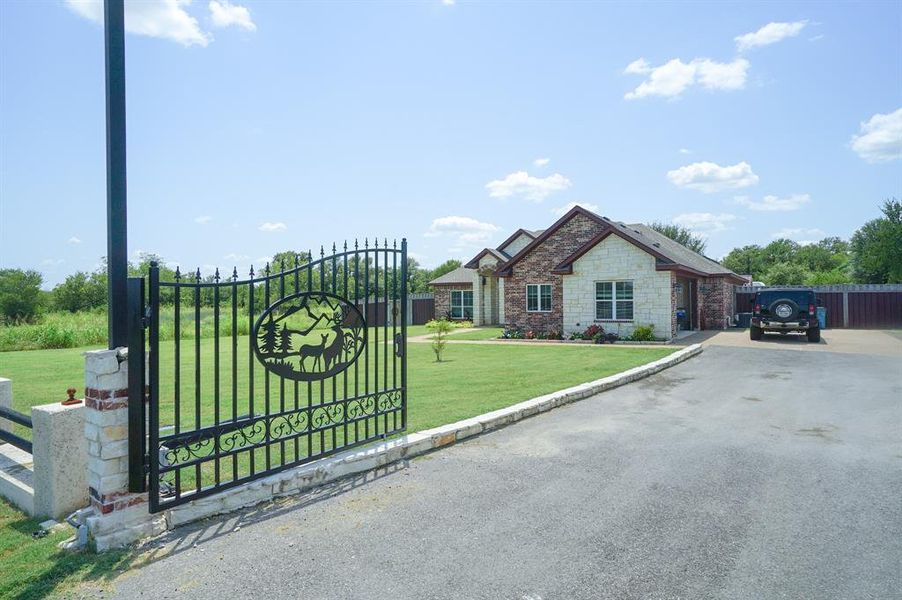 Front exterior of a new home in , Waco, TX, highlighting curb appeal (Image 18).