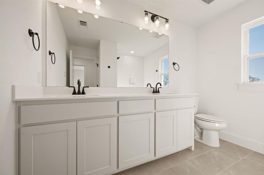 Furnished interior view inside a new home in The Resort on Eagle Mt. Lake, Fort Worth (Image 13).