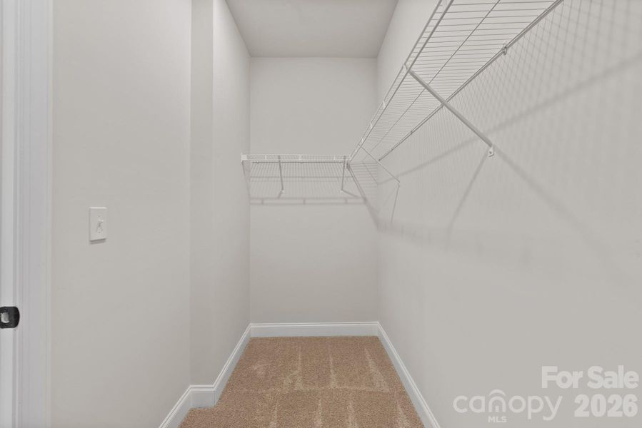 Spacious, unfurnished interior of a new home in Ascot Woods, Charlotte (Image 20).