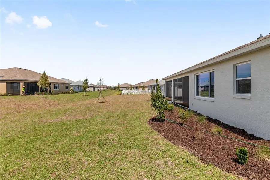 Exterior details and patio area of a home in , Ocala (Image 30).