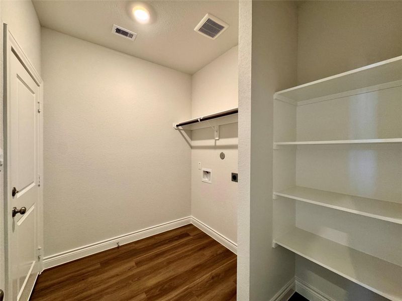 Spacious, unfurnished interior of a new home in Lexington Heights, Willis (Image 14). Spacious, unfurnished interior of a new home in Lexington Heights, Willis (Image 14).