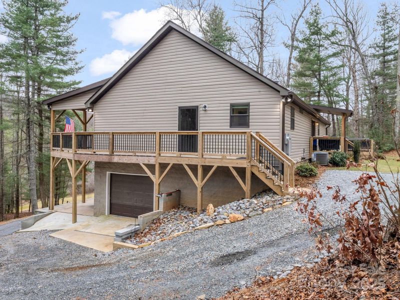 Image 41 of a home in .