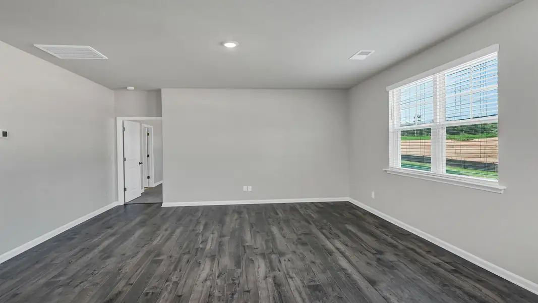 Spacious, unfurnished interior of a new home in Leatherstone, Blythewood (Image 15). Spacious, unfurnished interior of a new home in Leatherstone, Blythewood (Image 15).