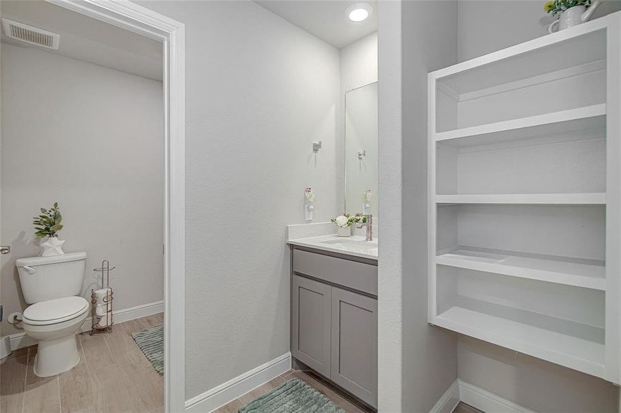 Furnished interior view inside a new home in Legado, Cleburne (Image 20). Furnished interior view inside a new home in Legado, Cleburne (Image 20).