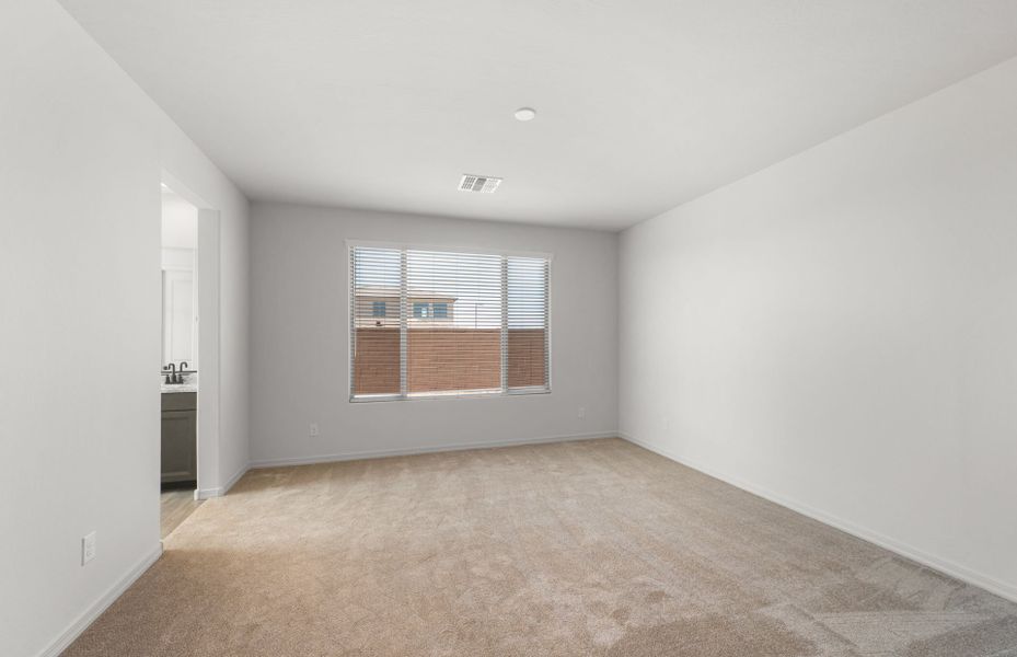 Spacious, unfurnished interior of a new home in Soleo, San Tan Valley (Image 17). Spacious, unfurnished interior of a new home in Soleo, San Tan Valley (Image 17).