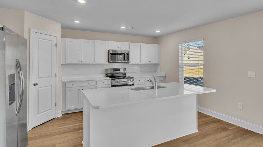 New Home in Conway, SC.  - Slide 11