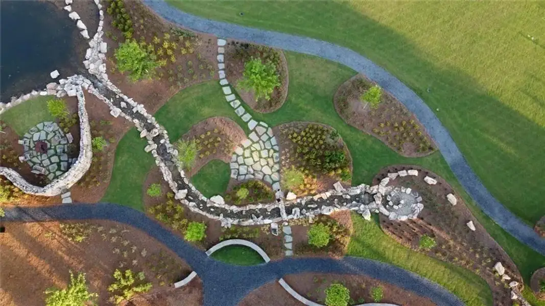 Community amenities in , Fayetteville (Image 28).
