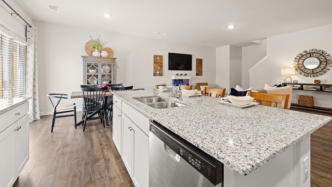 Furnished interior view inside a new home in Mountain Park, Dahlonega (Image 10). Furnished interior view inside a new home in Mountain Park, Dahlonega (Image 10).